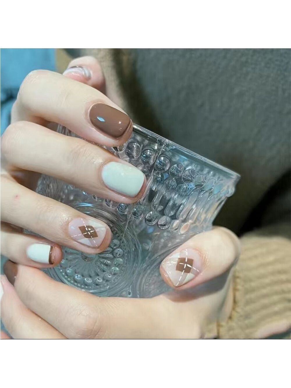 Preppy Plaid - Nail Junkie - full artificial nail set